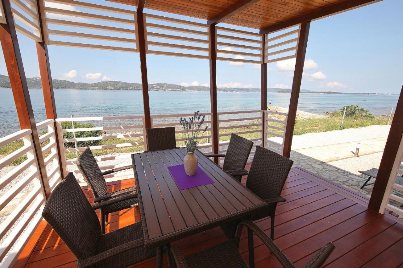 Mobile Home Plumeria 1 Biograd Na Moru Eksteriør billede