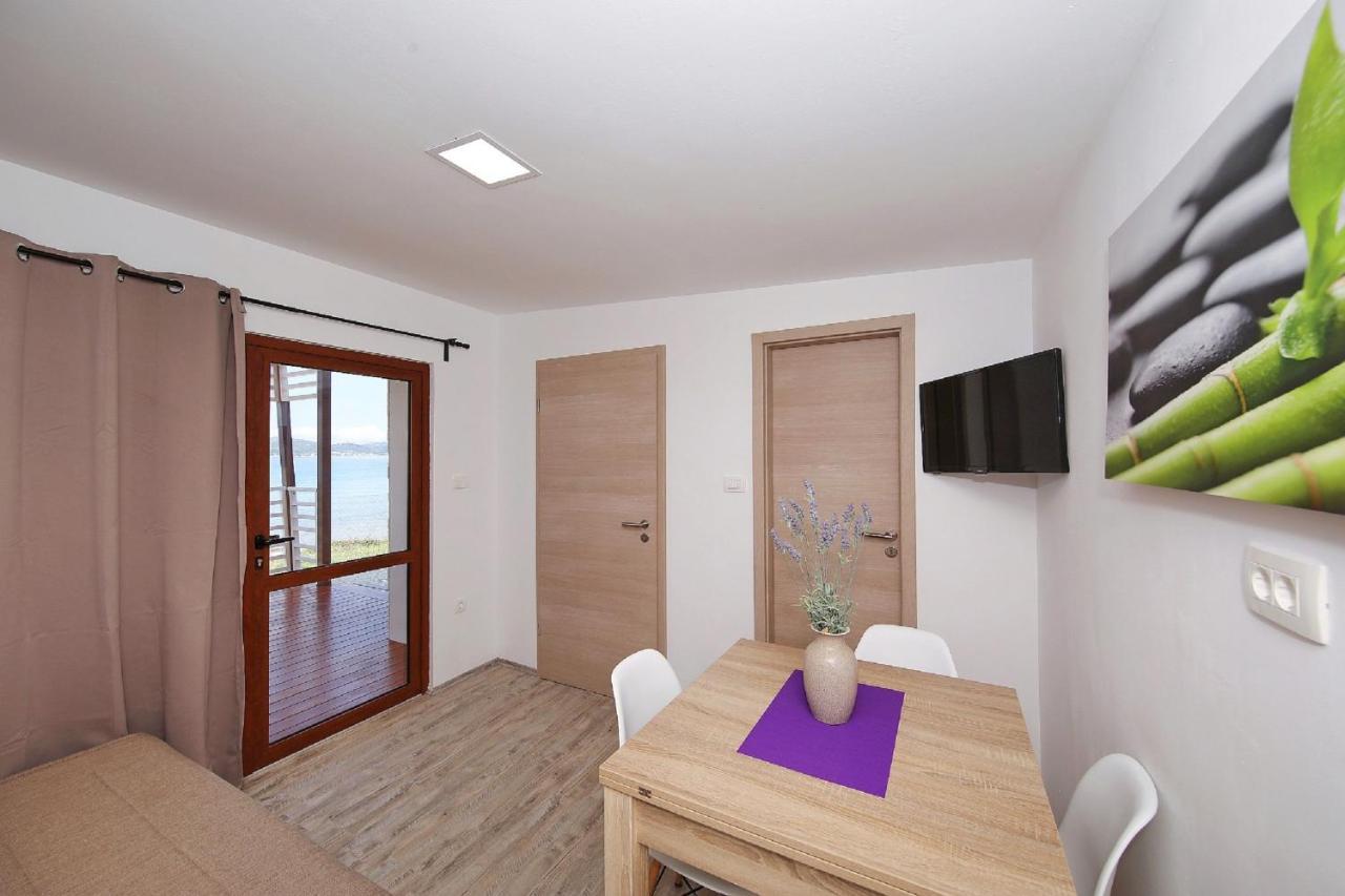 Mobile Home Plumeria 1 Biograd Na Moru Eksteriør billede